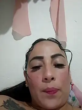 Snapshot of Karol330 chatting on 02-28-26, 04:19 Karol330 online show from 02-28-26, 04:19