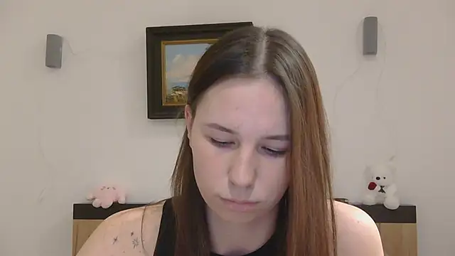 Snapshot of RevolutionAstra chatting on 02-25-26, 04:16 RevolutionAstra online show from 02-25-26, 04:16