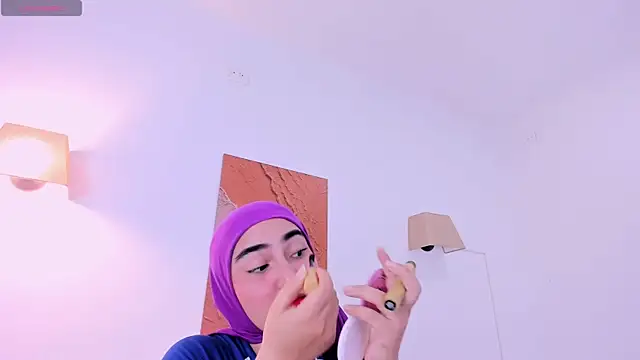 Malika Noor online show from 07-18-26, 02:32