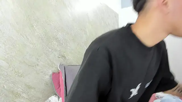 Mick-lollipop online show from 04-16-26, 07:47