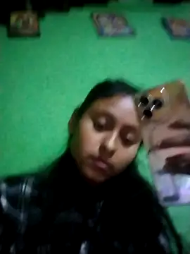 Snapshot of Nivya-Singh chatting on 02-21-26, 04:30 Nivya-Singh online show from 02-21-26, 04:30