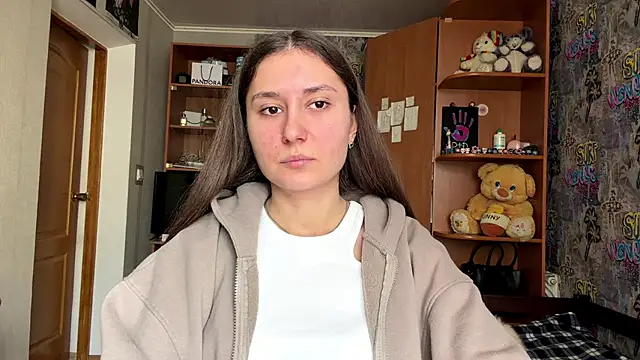 Snapshot of poly_princess chatting on 03-30-26, 08:59 poly princess online show from 03-30-26, 08:59