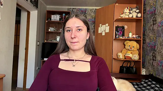 Snapshot of poly_princess chatting on 04-02-26, 11:08 poly princess online show from 04-02-26, 11:08