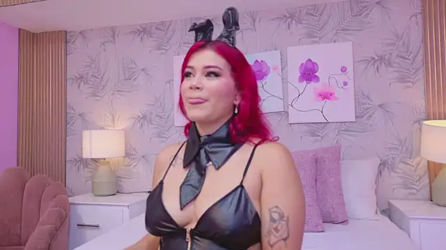 Snapshot of CherryTayloor chatting on 02-28-26, 03:18 CherryTayloor online show from 02-28-26, 03:18