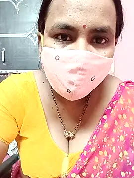 Snapshot of keerthy_telugu chatting on 06-11-26, 05:55 keerthy telugu online show from 06-11-26, 05:55