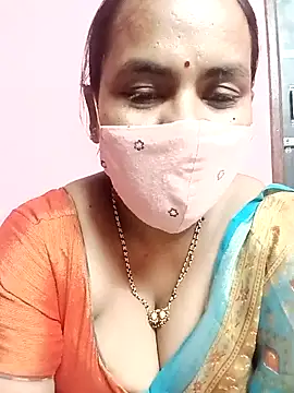 Snapshot of keerthy_telugu chatting on 06-26-26, 06:45 keerthy telugu online show from 06-26-26, 06:45
