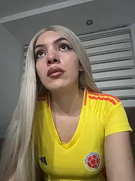 Snapshot of romanovanita chatting on 06-21-26, 05:10 romanovanita online show from 06-21-26, 05:10