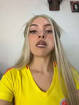 Snapshot of romanovanita chatting on 07-04-26, 03:24 romanovanita online show from 07-04-26, 03:24