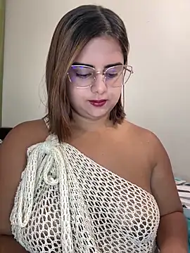 Snapshot of Lilithgomez_ chatting on 03-31-26, 03:08 Lilithgomez online show from 03-31-26, 03:08