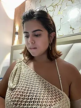 Snapshot of Lilithgomez_ chatting on 04-17-26, 12:35 Lilithgomez online show from 04-17-26, 12:35