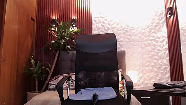 Snapshot of lorena_bv1 chatting on 02-22-26, 01:29 lorena bv1 online show from 02-22-26, 01:29