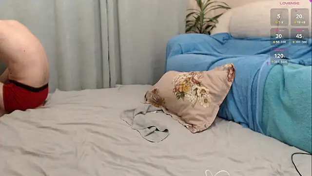 Snapshot of edifox089 chatting on 05-27-26, 09:45 edifox089 online show from 05-27-26, 09:45