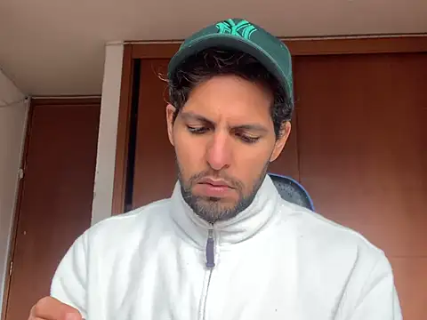 Snapshot of Tony_here chatting on 02-23-26, 06:27 Tony here online show from 02-23-26, 06:27