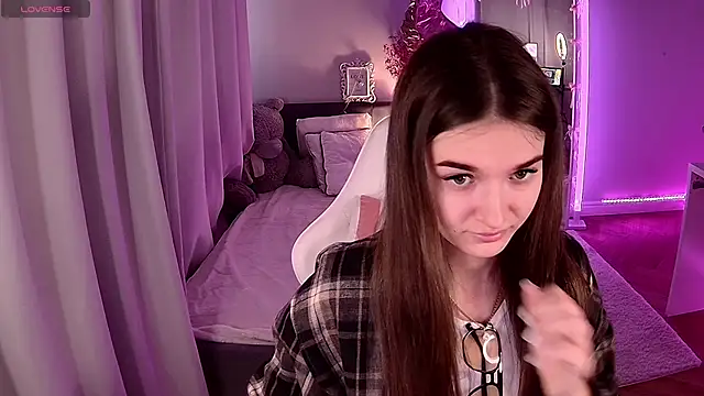 Ann Wood online show from 03-04-26, 07:25