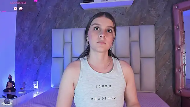 lya gomez online show from 04-07-26, 02:45