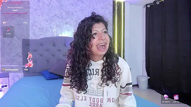 Snapshot of MilyFerrer chatting on 02-25-26, 11:42 MilyFerrer online show from 02-25-26, 11:42