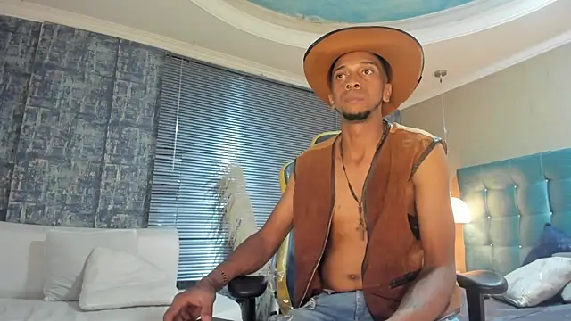 Snapshot of bray_1999 chatting on 03-01-26, 03:41 bray 1999 online show from 03-01-26, 03:41