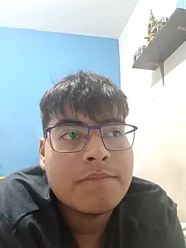 Snapshot of danyboyfat chatting on 02-26-26, 01:26 danyboyfat online show from 02-26-26, 01:26