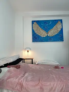 Snapshot of Viictoria-Jones chatting on 03-05-26, 01:07 Viictoria-Jones online show from 03-05-26, 01:07