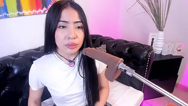 Snapshot of Valecute_ chatting on 07-15-26, 08:14 Valecute online show from 07-15-26, 08:14