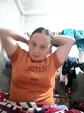 Snapshot of Dear_baby_ chatting on 03-10-26, 01:38 Dear baby online show from 03-10-26, 01:38