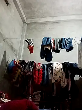 Snapshot of Dear_baby_ chatting on 03-12-26, 01:28 Dear baby online show from 03-12-26, 01:28