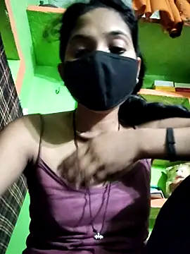 Cute aroshi online show from 04-16-26, 04:52