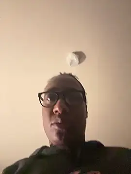 Snapshot of krissycream7 chatting on 02-22-26, 07:29 krissycream7 online show from 02-22-26, 07:29