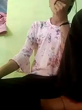 wifedesi7050 online show from 03-24-26, 07:24