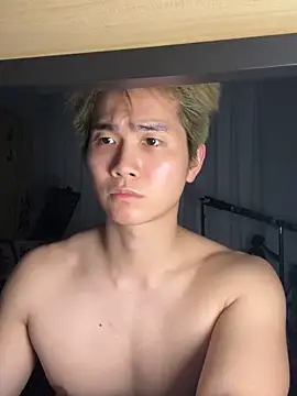 Snapshot of A-Markk chatting on 03-01-26, 02:41 A-Markk online show from 03-01-26, 02:41