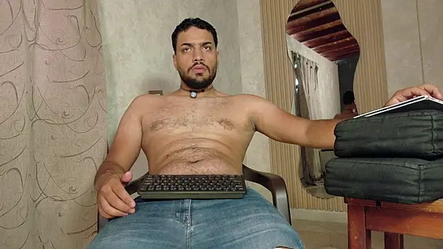 Snapshot of Raymond_Smith_ chatting on 02-20-26, 01:22 Raymond Smith online show from 02-20-26, 01:22