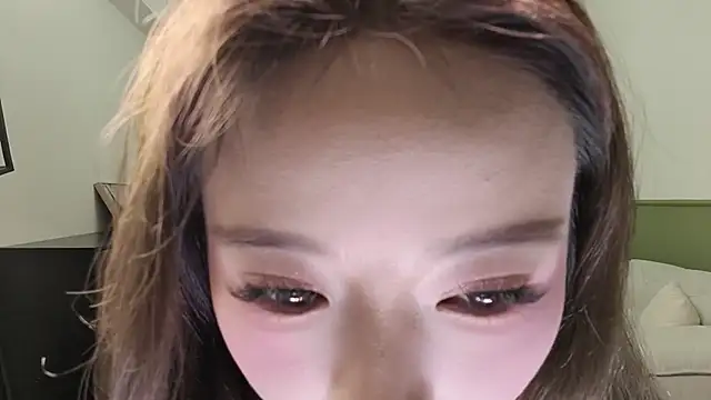 Snapshot of Ella_wan-wan chatting on 03-02-26, 12:56 Ella wan-wan online show from 03-02-26, 12:56