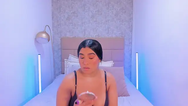 ZeynepYilmaz online show from 04-04-26, 09:34