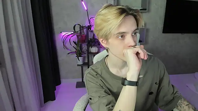 Snapshot of Jesse_Miller chatting on 03-04-26, 02:56 Jesse Miller online show from 03-04-26, 02:56