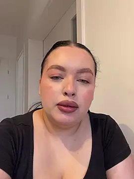 ElisonFox  online show from 02-21-26, 03:35