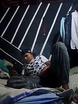 Snapshot of zeus23cm1 chatting on 02-25-26, 05:50 zeus23cm1 online show from 02-25-26, 05:50