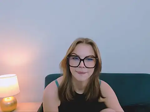 StormiSmooth online show from 03-16-26, 01:15