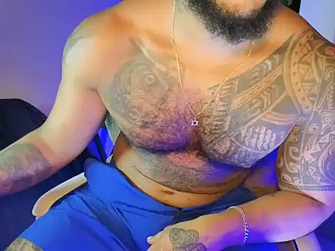 Snapshot of Wheeler_Green chatting on 03-24-26, 02:05 Wheeler Green online show from 03-24-26, 02:05