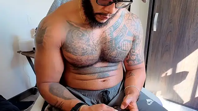 Snapshot of Wheeler_Green chatting on 04-09-26, 02:11 Wheeler Green online show from 04-09-26, 02:11