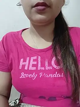 Snapshot of Shanaya-Hotty chatting on 07-15-26, 10:59 Shanaya-Hotty online show from 07-15-26, 10:59