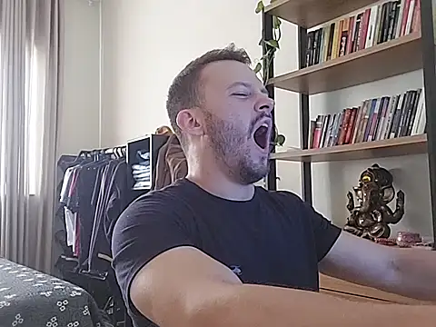 Snapshot of amanteloiro chatting on 03-03-26, 04:02 amanteloiro online show from 03-03-26, 04:02