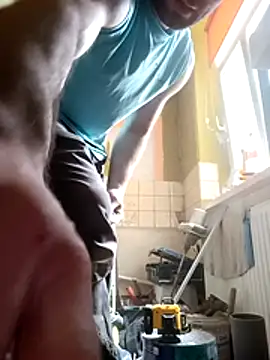 LimpingLash803 online show from 05-12-26, 02:14