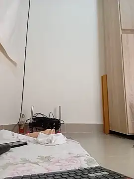 Snapshot of Mariian_Zeller chatting on 06-11-26, 09:40 Mariian Zeller online show from 06-11-26, 09:40