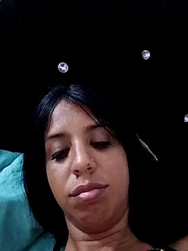 Snapshot of skinnyprety18 chatting on 03-03-26, 04:07 skinnyprety18 online show from 03-03-26, 04:07