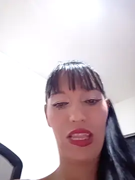 sandy 11  online show from 04-13-26, 02:28