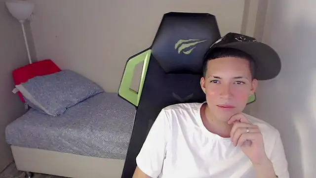 Street poemm  online show from 03-17-26, 10:13