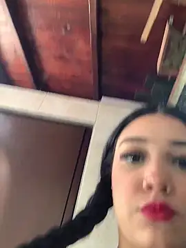 Iris Black online show from 04-14-26, 01:28