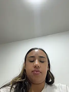 Snapshot of Eyssha chatting on 02-28-26, 04:46 Eyssha online show from 02-28-26, 04:46