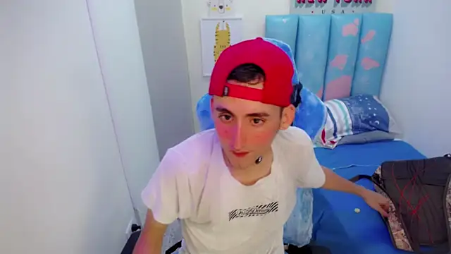 Snapshot of Houston_bby_ chatting on 03-01-26, 08:11 Houston bby online show from 03-01-26, 08:11