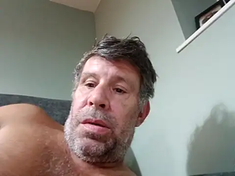 Snapshot of stud2512 chatting on 07-16-26, 09:10 stud2512 online show from 07-16-26, 09:10